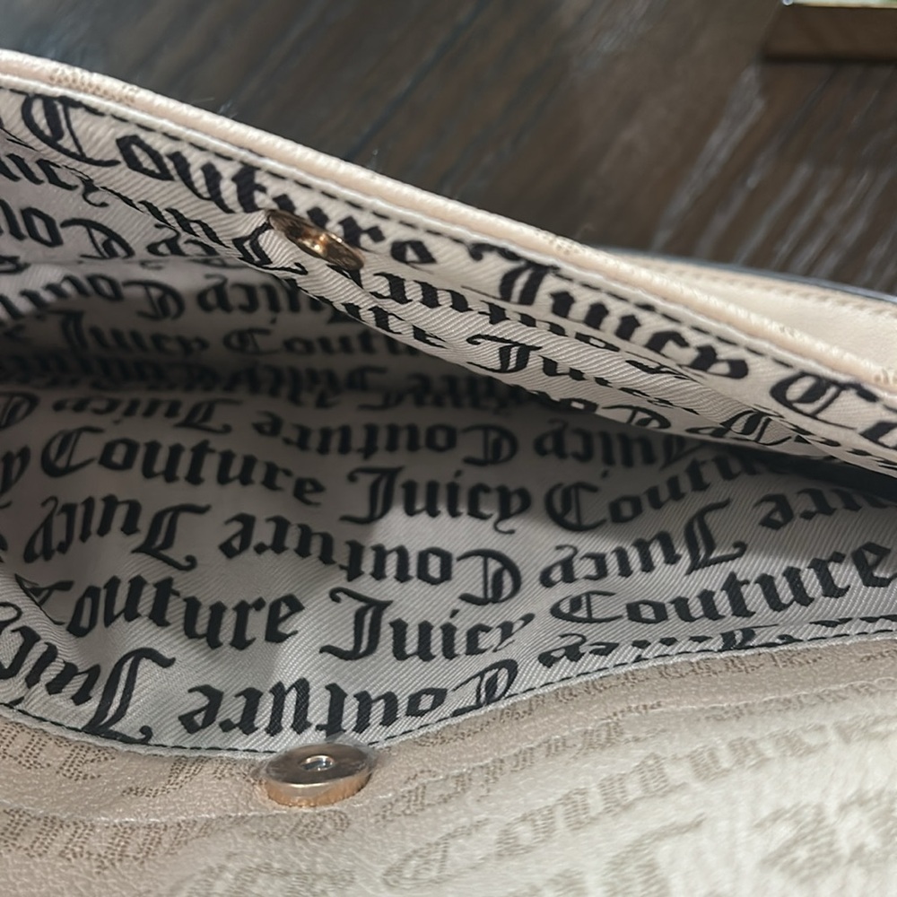 Juicy Couture NWT Shoulder Bag. - Picture 8 of 8